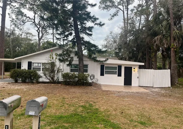 7119-7121-oakwood-new-port-richey-fl-34652/hzid_3a5e0fd3