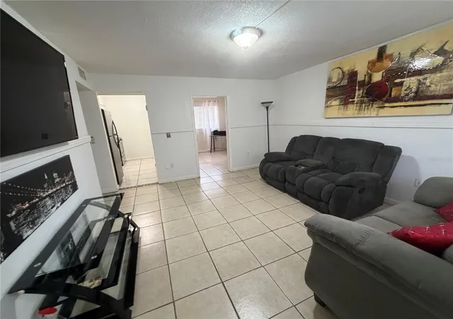 738-ridenhour-cir-l-orlando-fl-32809/hzid_7c8adcc3