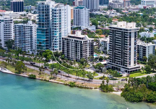 707-s-gulfstream-ave-307-sarasota-fl-34236/hzid_a7bd107d