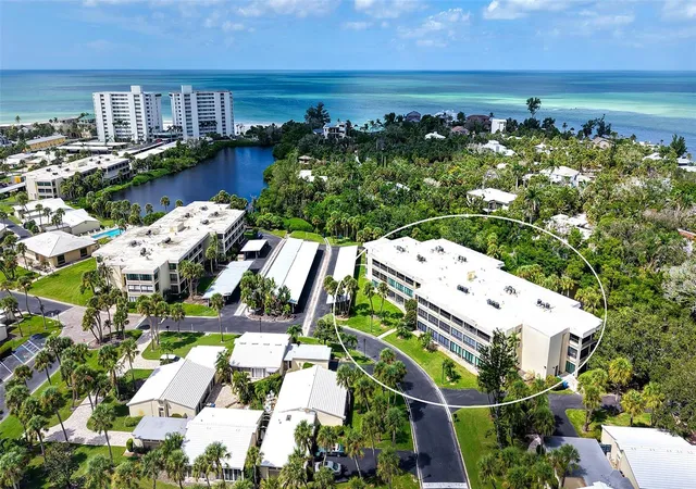 225-hourglass-way-106-sarasota-fl-34242/hzid_6ab6ba92