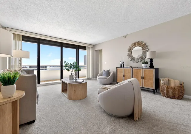 5950-pelican-bay-plz-s-2e-gulfport-fl-33707/hzid_50932677