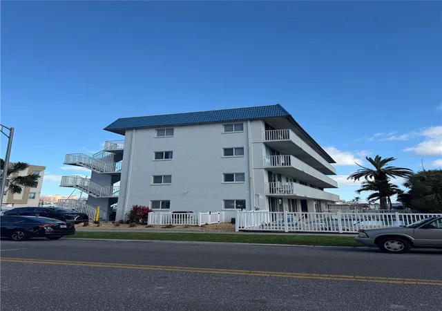 800-bayway-blvd-16-clearwater-beach-fl-33767/hzid_d41edda3