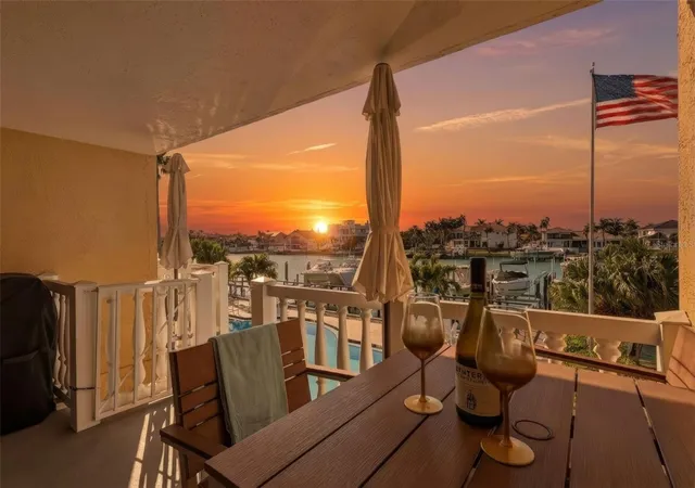 544-pinellas-bayway-s-th13-st-petersburg-fl-33715/hzid_7f9ab296