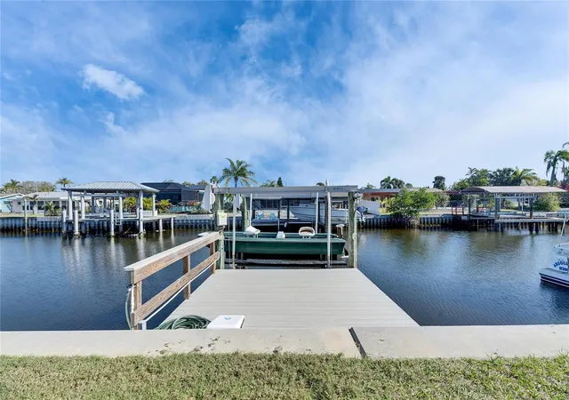 1025-apollo-beach-blvd-1-apollo-beach-fl-33572/hzid_a6e1f159