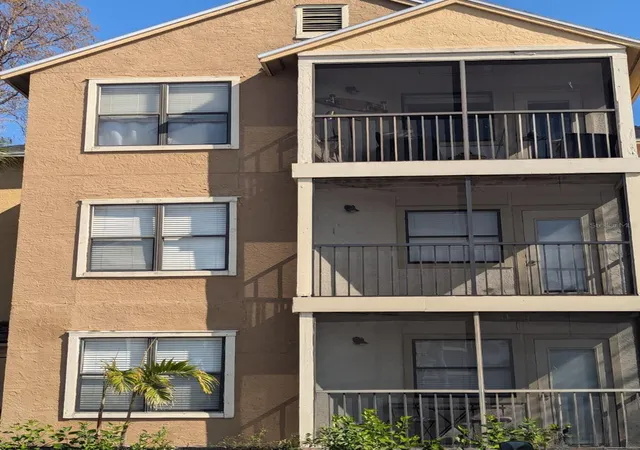 11901-n-4th-st-n-5212-st-petersburg-fl-33716/hzid_8bb932cb