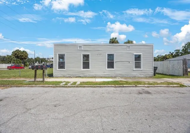 2753-53rd-avenue-n-saint-petersburg-fl-33714/hzid_cfb238e7