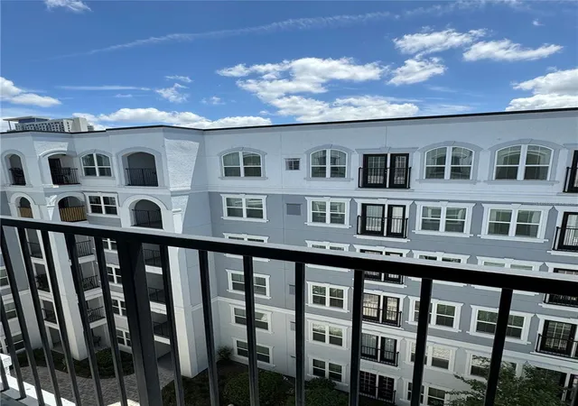 300-e-south-st-6004-orlando-fl-32801/hzid_f2432044