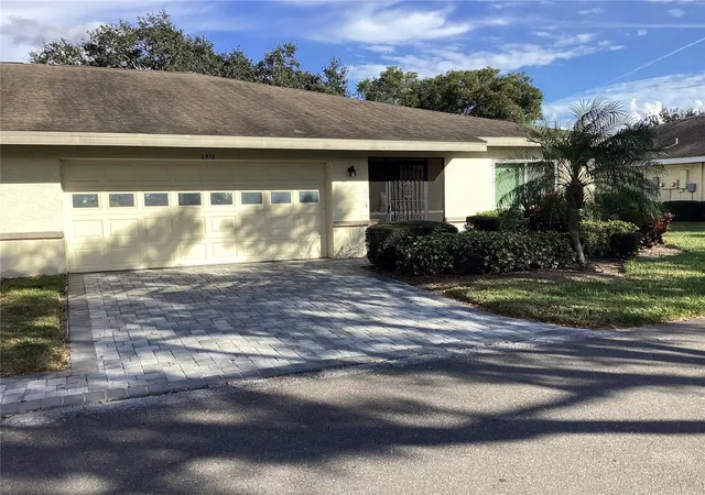 2512-lancaster-dr-2512-sun-city-center-fl-33573/hzid_27b36a6c