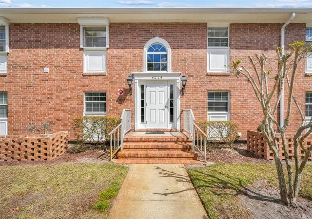 4224-lake-underhill-rd-8b8-orlando-fl-32803/hzid_c70e9fff