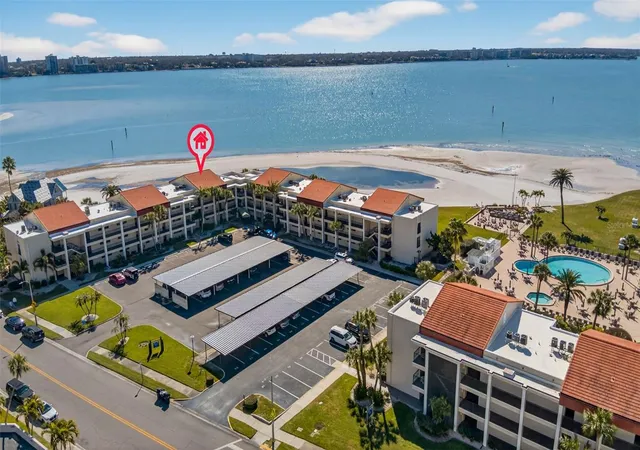 865-s-gulfview-blvd-207-clearwater-beach-fl-33767/hzid_7c0eb4ee