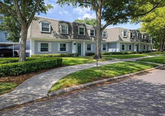 1712-belleair-forest-dr-a-belleair-fl-33756/hzid_11aae5bb