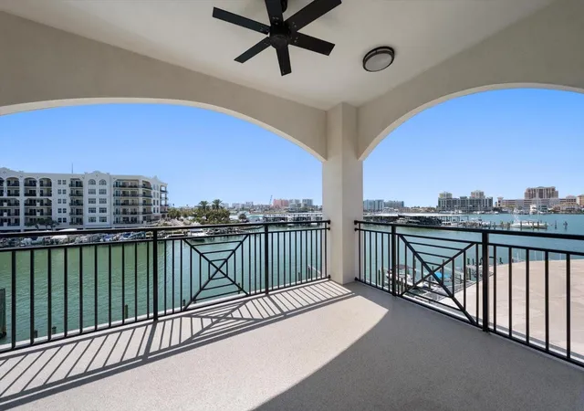 211-dolphin-pt-303-clearwater-fl-33767/hzid_f5bceedd