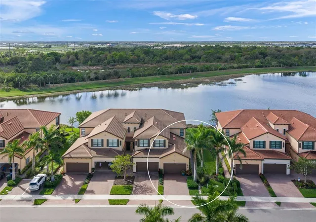 10805-tarflower-dr-102-venice-fl-34293/hzid_6ac4f80d