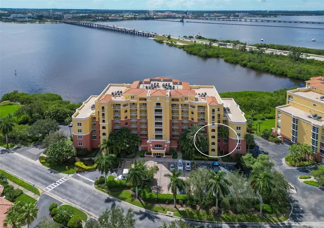 615-riviera-dunes-way-107-palmetto-fl-34221/hzid_d67554bf
