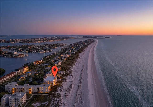 3110-1st-st-w-101-st-pete-beach-fl-33706/hzid_434d4352