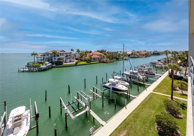 363-pinellas-bayway-s-48-tierra-verde-fl-33715/hzid_2a6c8997