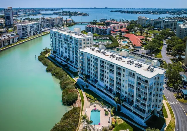 7979-sailboat-key-blvd-s-205-south-pasadena-fl-33707/hzid_12dd0942