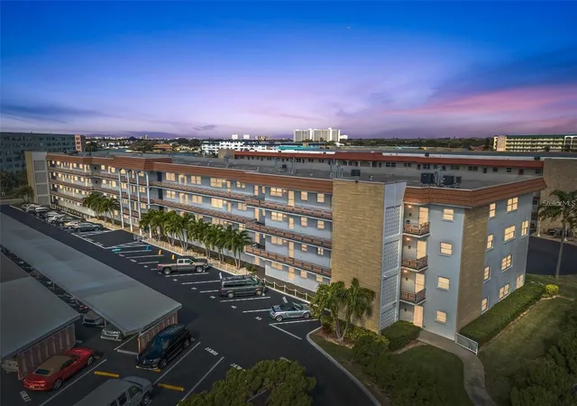 3128-59th-street-s-303-gulfport-fl-33707/hzid_c424a089
