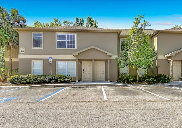 36106-lake-chase-blvd-201-zephyrhills-fl-33541/hzid_869030ca