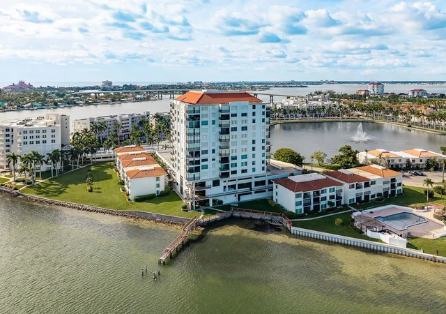 6287-bahia-del-mar-cir-1202-saint-petersburg-fl-33715/hzid_bb5a3237
