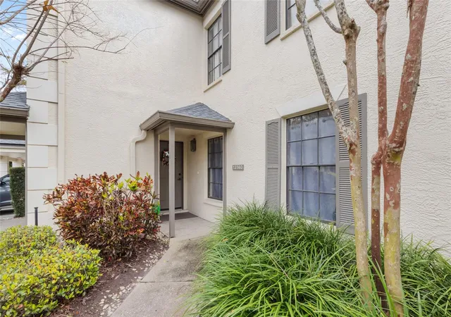 13140-village-chase-cir-tampa-fl-33618/hzid_a862239d