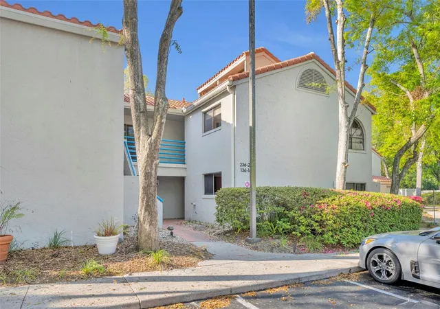 1000-winderley-pl-239-maitland-fl-32751/hzid_9cfe1efe