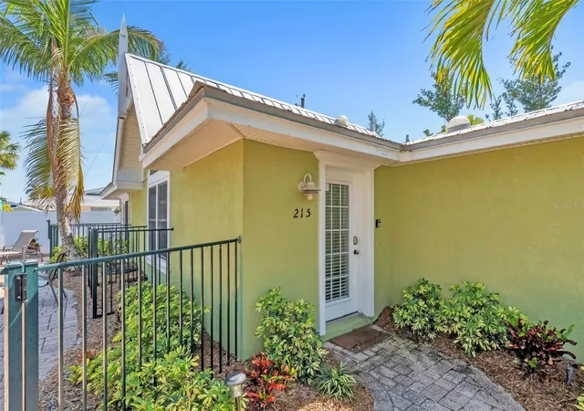 215-67th-st-6-holmes-beach-fl-34217/hzid_66f6cd27