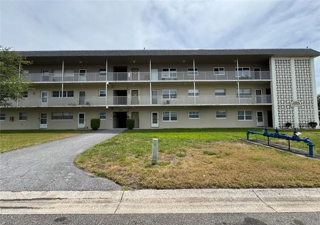 5720-13th-ave-n-106b-st-petersburg-fl-33710/hzid_d2e259c6