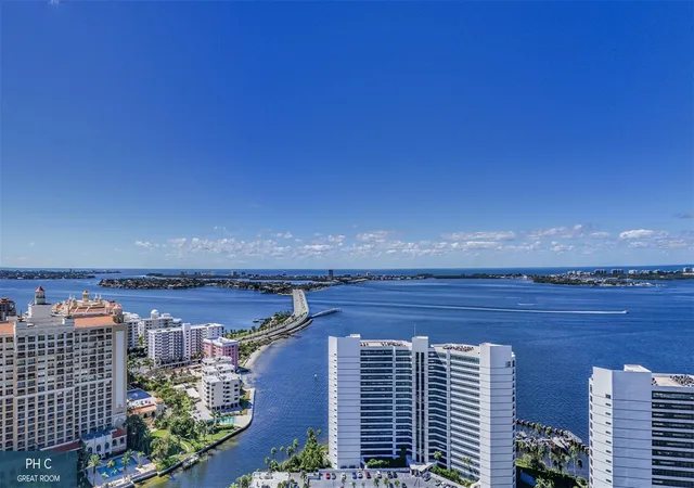 555-quay-comn-1703-sarasota-fl-34236/hzid_6ab294dc