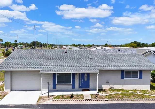 702-huxley-pl-sun-city-center-fl-33573/hzid_95caa78f
