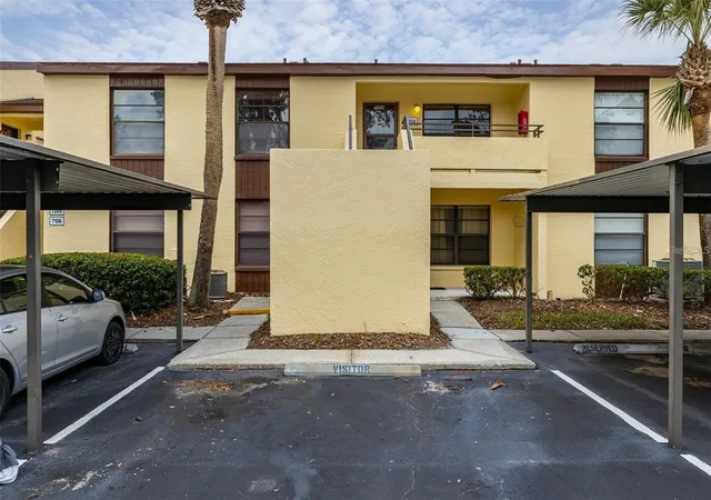 13608-s-village-dr-7204-tampa-fl-33618/hzid_051e7511