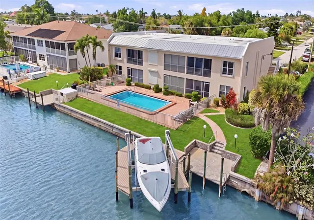 912-se-46th-st-201-cape-coral-fl-33904/hzid_7733bf98