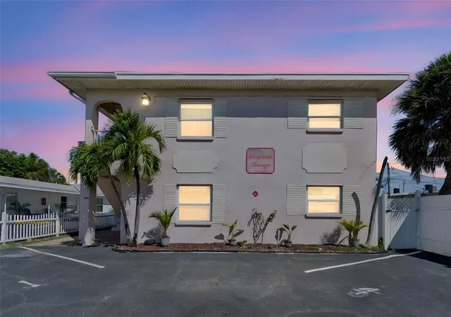 525-73rd-ave-5-st-pete-beach-fl-33706/hzid_4968ffa6