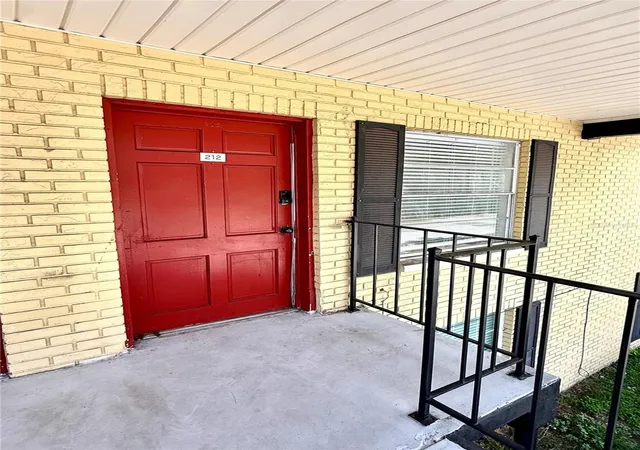 2800-e-113th-ave-b4-tampa-fl-33612/hzid_7a2a80b3
