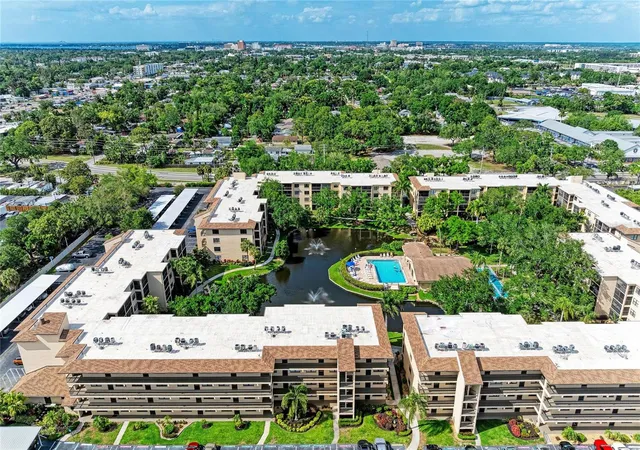 625-30th-avenue-w-g203-bradenton-fl-34205/hzid_0c360fdf