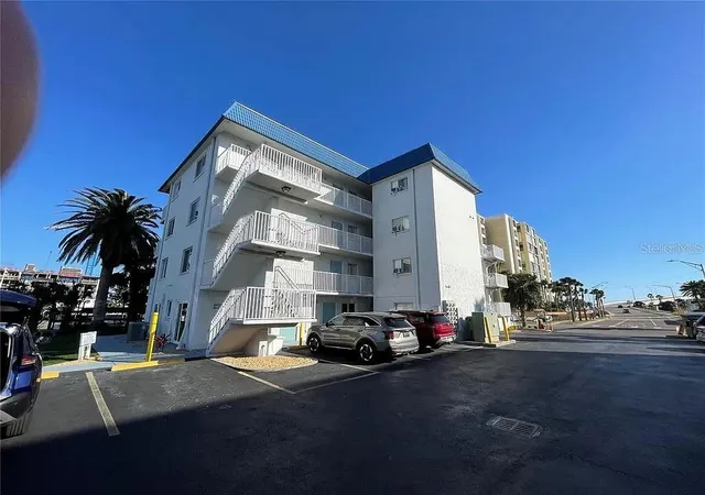 800-bayway-blvd-26-clearwater-beach-fl-33767/hzid_6d4b07a6