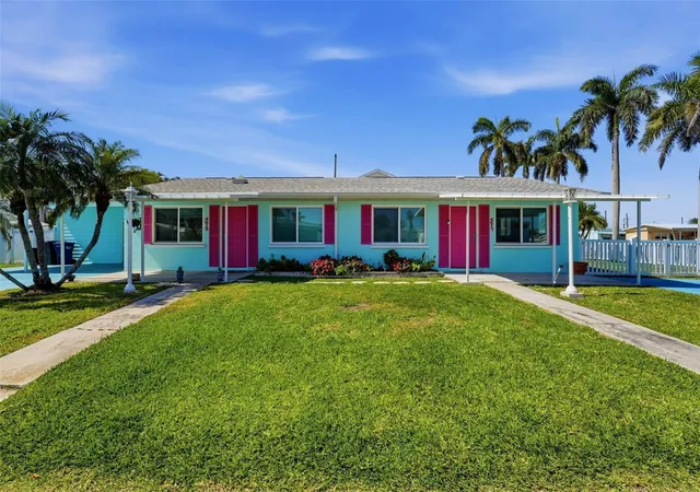 4515-4517-103rd-street-ct-w-bradenton-fl-34210/hzid_414e77ad