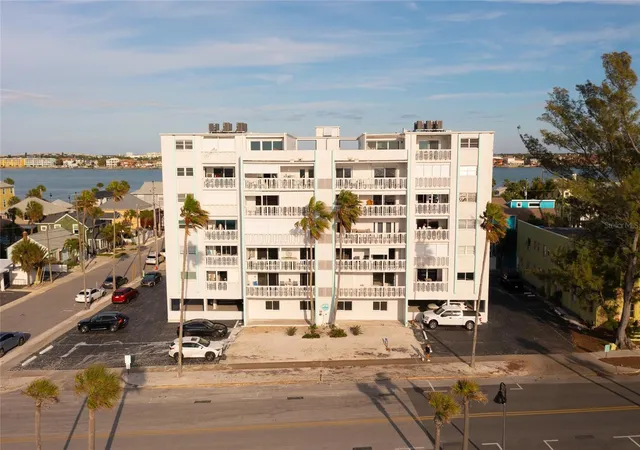403-gulf-wy-304-st-pete-beach-fl-33706/hzid_6af69dd3
