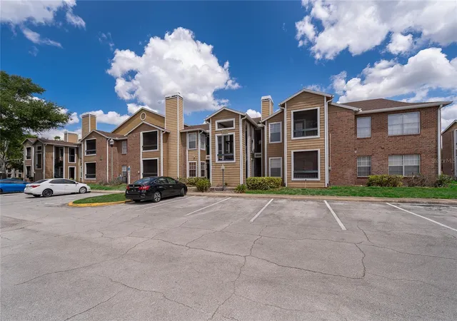 4367-thornbriar-ln-206-orlando-fl-32822/hzid_c326a321