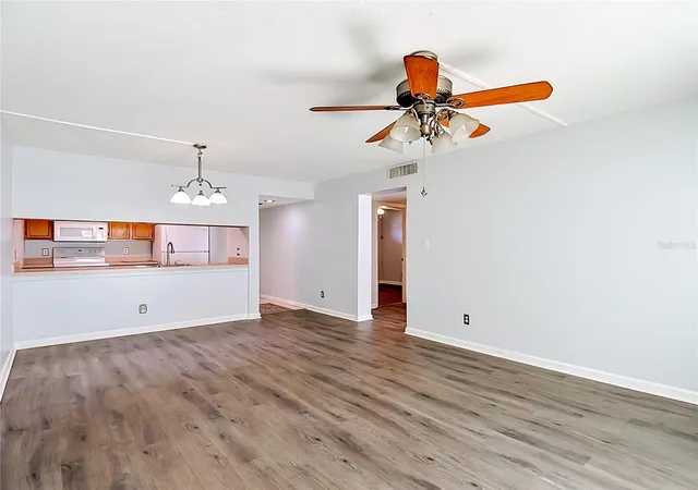 5820-n-church-ave-164-tampa-fl-33614/hzid_495afed7