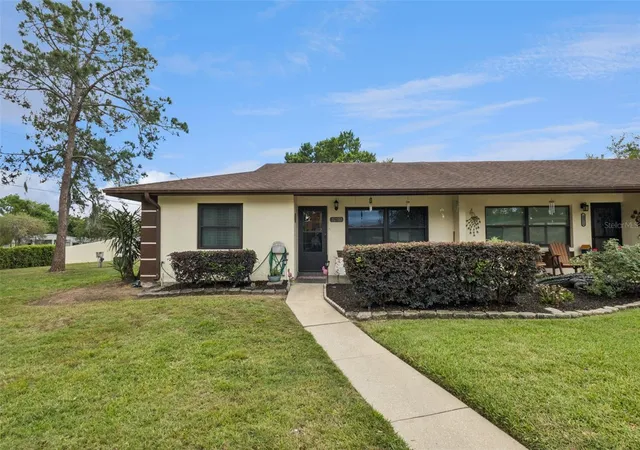 12532-orangewood-ct-0-tavares-fl-32778/hzid_9e5b6c80