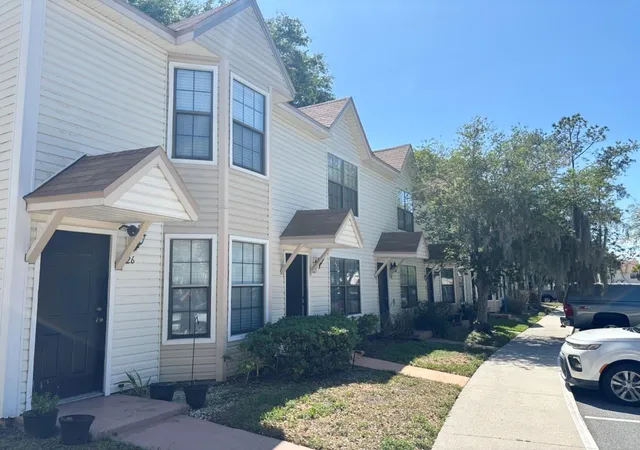 2302-maki-rd-25-plant-city-fl-33563/hzid_e7385183