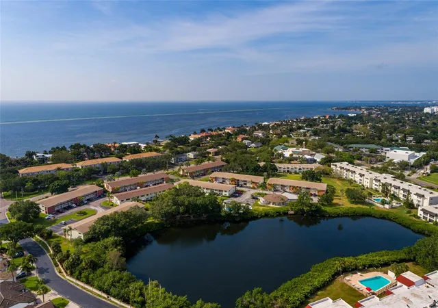 4550-overlook-dr-ne-154-st-petersburg-fl-33703/hzid_f763a24e