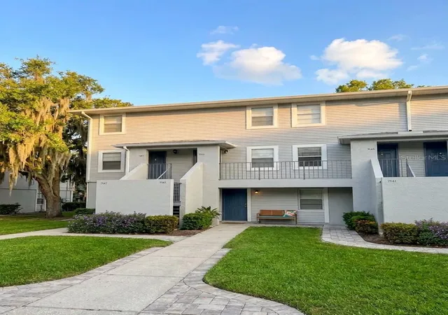 7143-e-bank-dr-7143-tampa-fl-33617/hzid_9dcede53