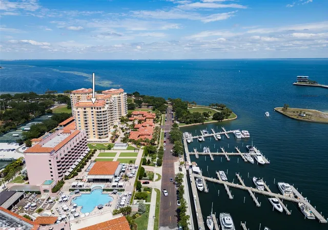 555-5th-avenue-ne-711-saint-petersburg-fl-33701/hzid_64162db8