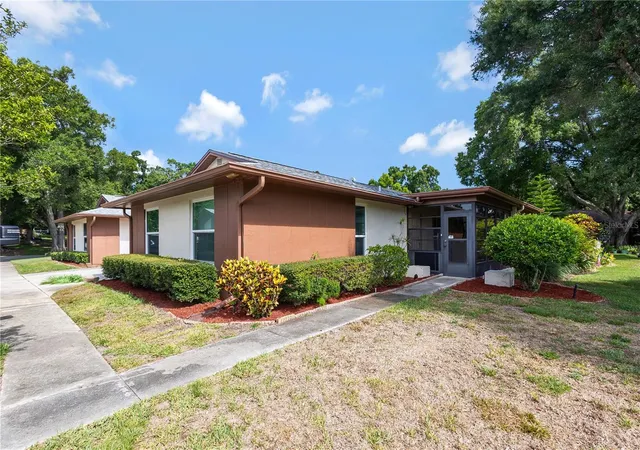 2261-shelly-dr-d-palm-harbor-fl-34684/hzid_89b58104