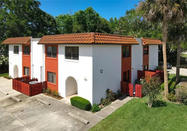 910-big-tree-rd-12-4-south-daytona-fl-32119/hzid_cd8689bb