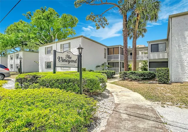4611-w-north-b-st-240-tampa-fl-33609/hzid_f6990e53