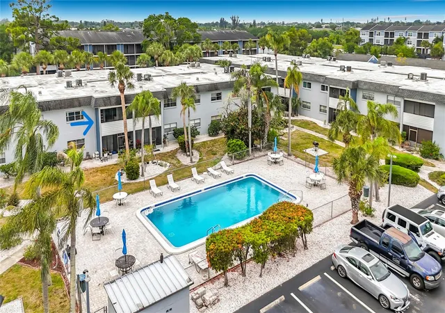 5507-fountain-lake-cir-b206-bradenton-fl-34207/hzid_c5f37a34