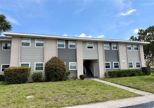 843-sky-lake-cir-d-orlando-fl-32809/hzid_aab3baec